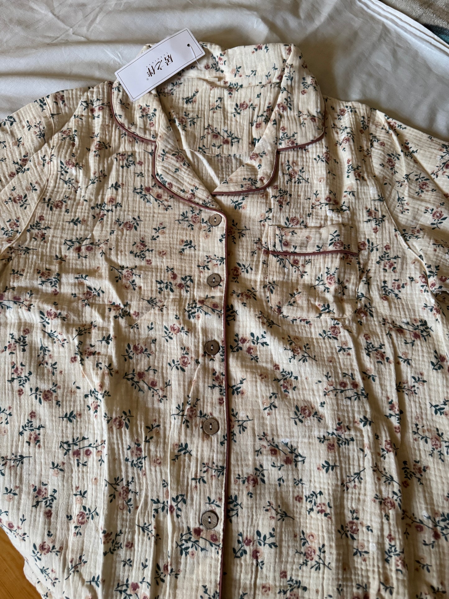 Soft Cotton Floral Pajama Set ๐ผ