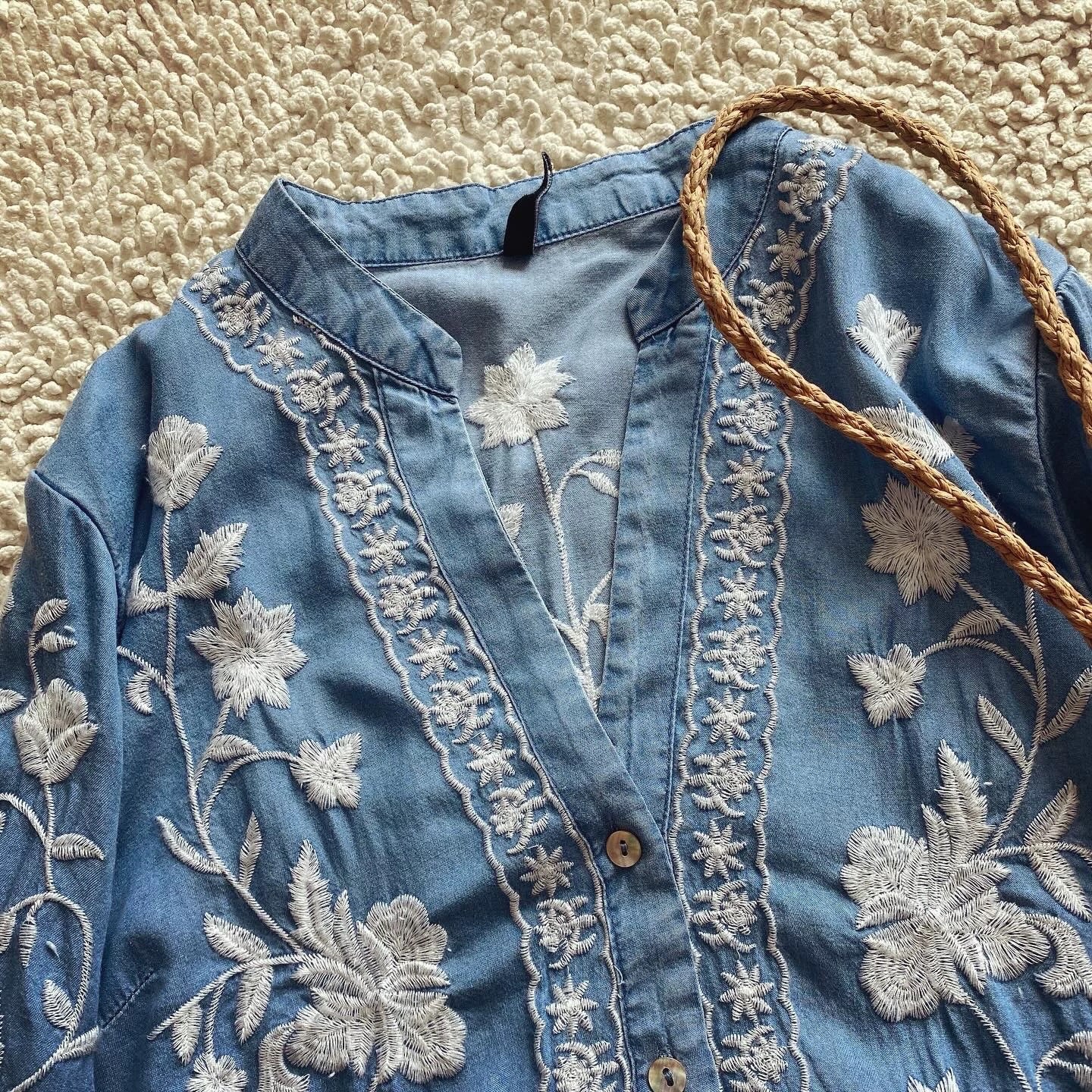 jeans blouse
