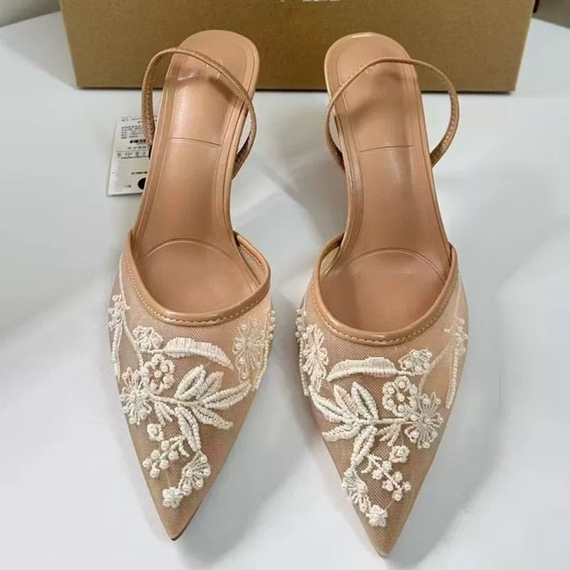 Embroidered Mesh Pointed-Toe Heels π