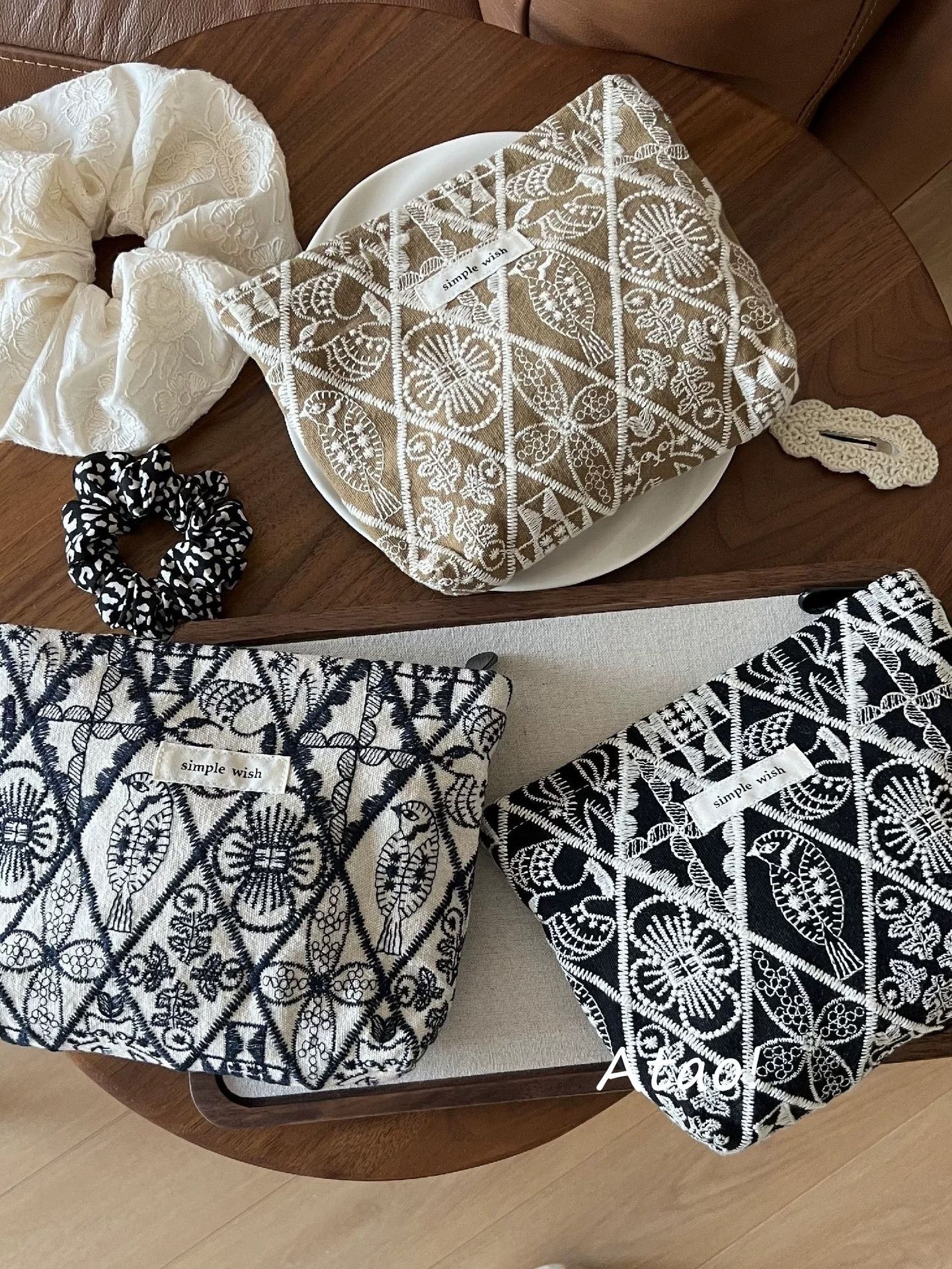 Classic Bags with a Gentle Charm✨