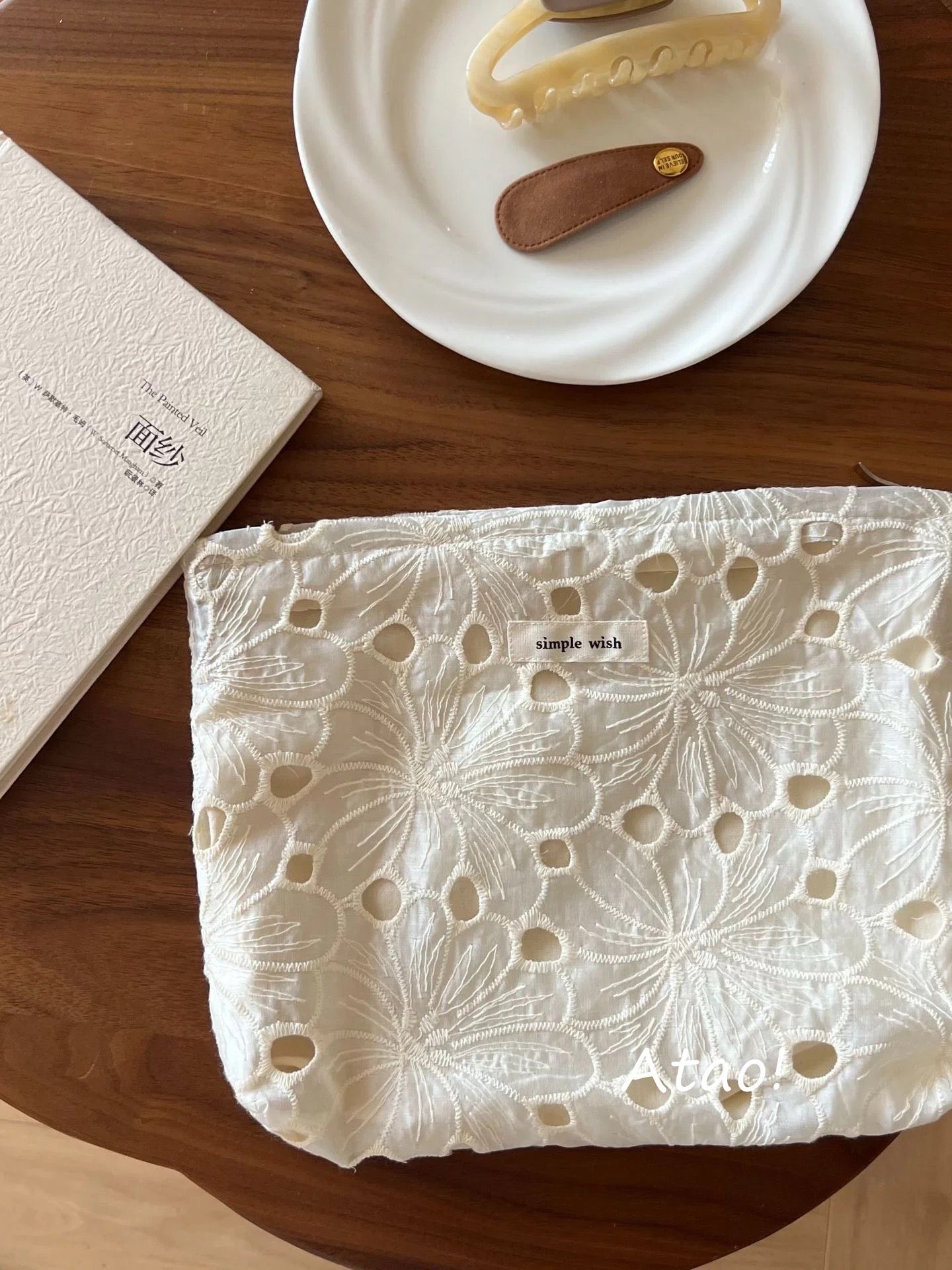 Classic Bags with a Gentle Charm✨