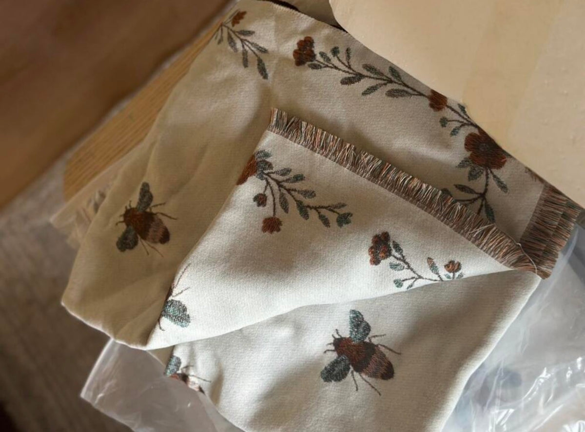 Floral Bee Shawl