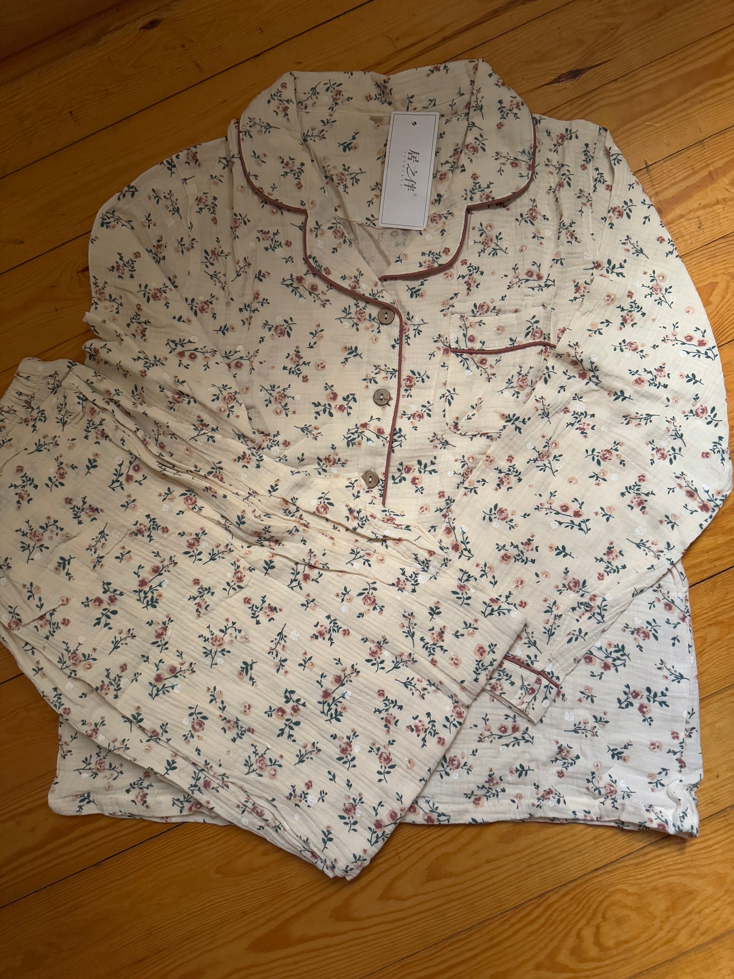 Soft Cotton Floral Pajama Set 🌼