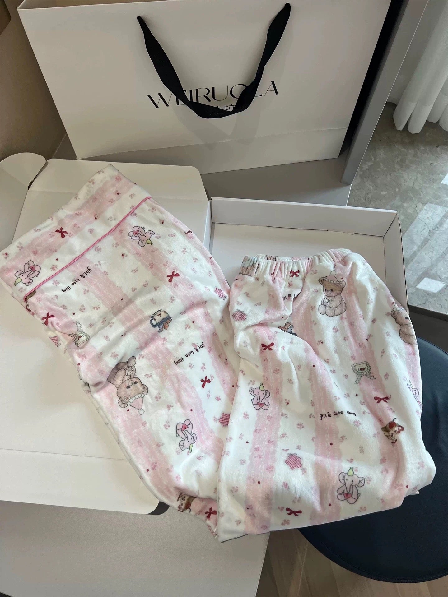 “Soft Teddy Dreams Pajama Set”🧸💕