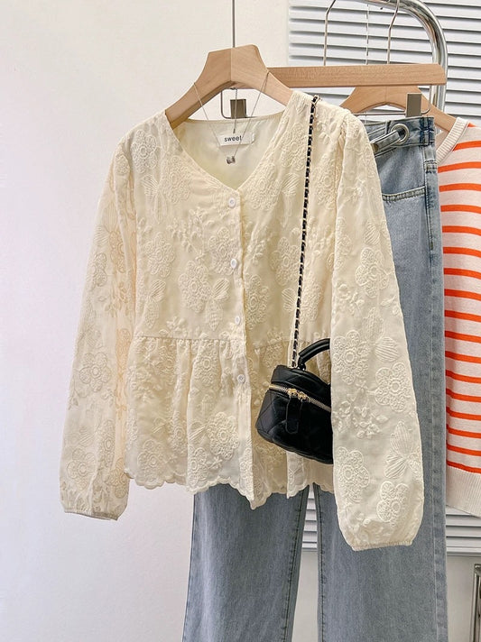 Beige ruffle blouse💛