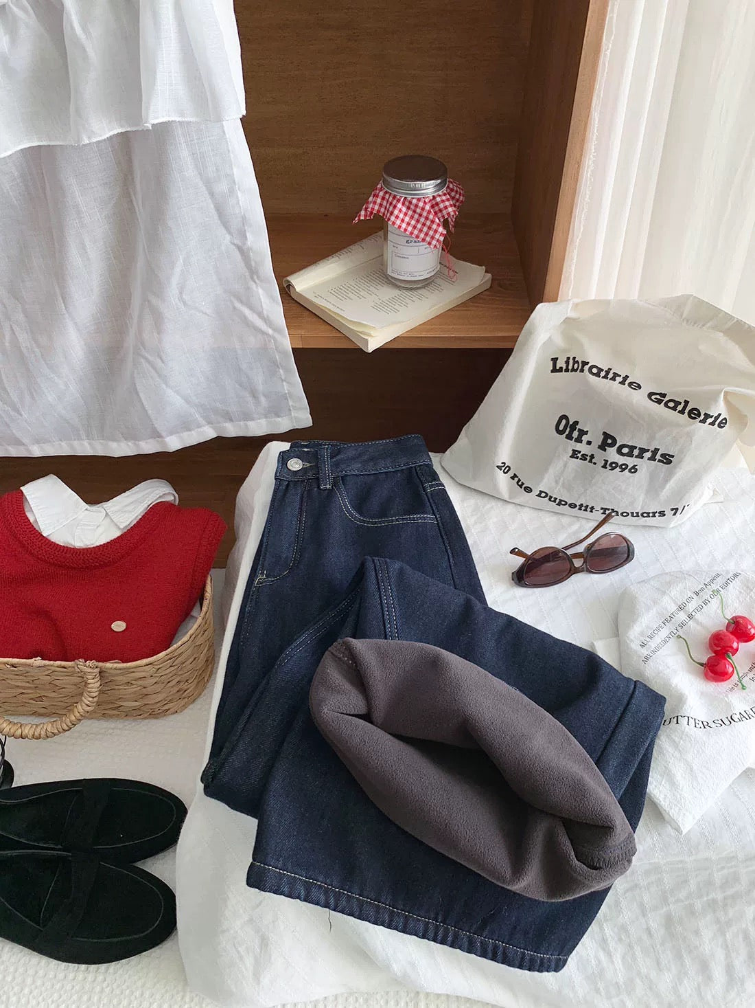 ✨ Fleece-Lined Jeans ✨