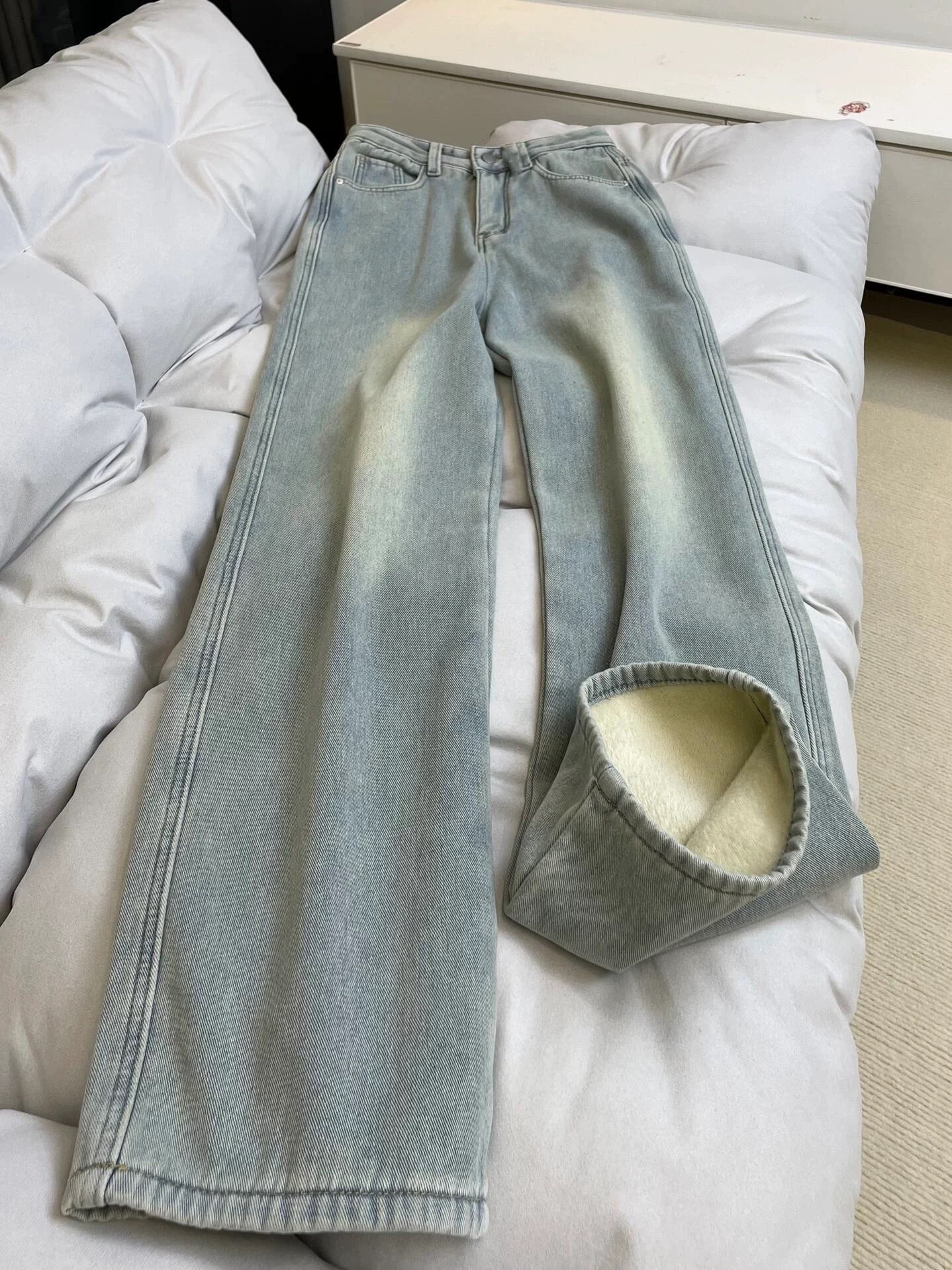 ✨ Fleece-Lined Jeans ✨