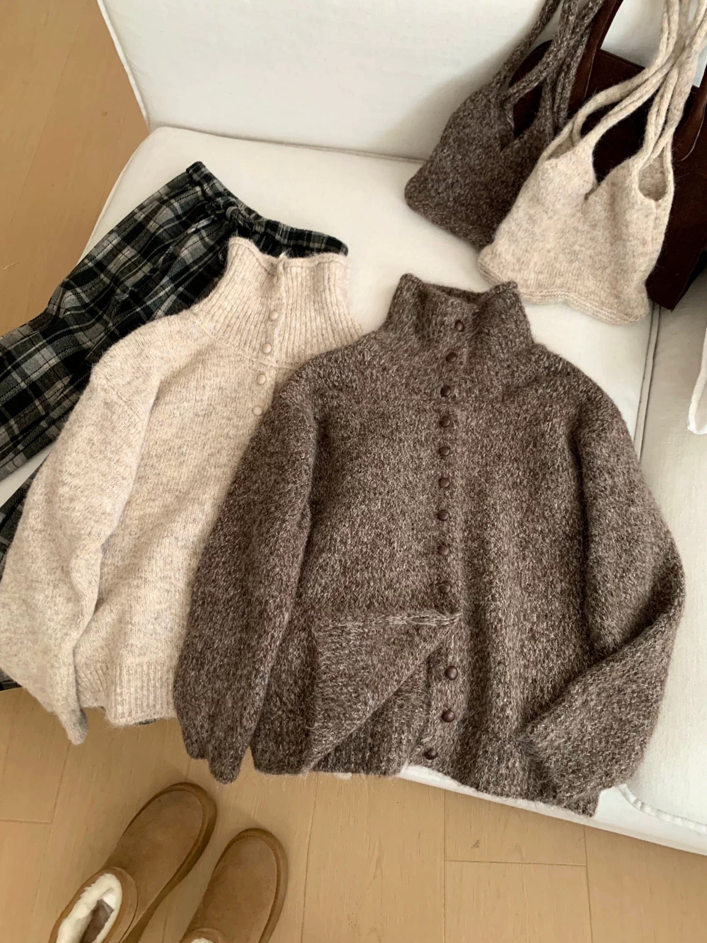 Button-Up Knit Cardigan with High Neck✨